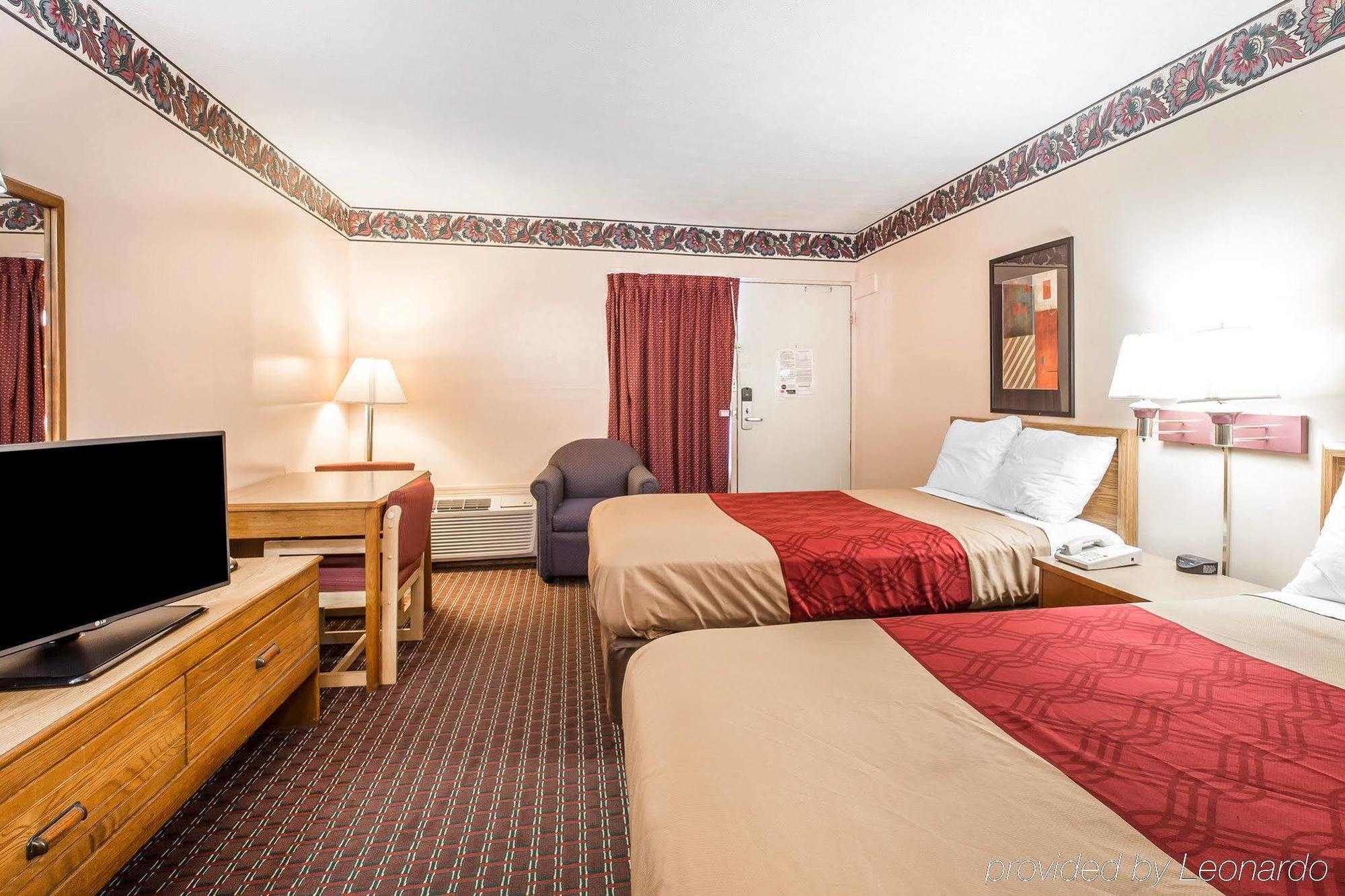 Econo Lodge McDonough Exterior foto